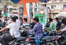 अब पेट्रोल पंपों पर भी मिलेगा केरोसिन, केंद्र सरकार का बड़ा फैसला