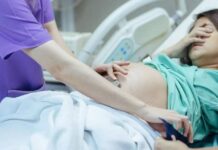 यूपी सीएचसी में लापरवाही का शर्मनाक मामला, गर्भवती महिला पर बर्बर अनुभव