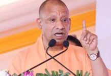 चित्तौड़गढ़ किले से योगी की हुंकार………….क्या खिलजी, बाबर, औरंगजेब के वंश का कोई अस्तिव दिखाता