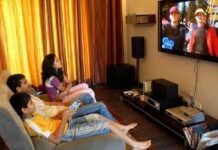 घंटों टीवी देखना सेहत के लिए खतरनाक, जानें नुकसान