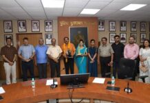 पुलिस मुख्यालय परिवार द्वारा 11 सेवानिवृत्त कर्मचारियों को दी गई भावभीनी विदाई