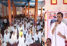 सरकार समाज के सभी वर्गों के कल्याण और आर्थिक सशक्तिकरण के लिए प्रतिबद्ध : उप मुख्यमंत्री देवड़ा