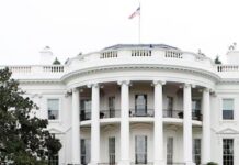 ‘ऑपरेशन इकोनॉमिक फ्यूरी’ के साथ प्रभावी व सफल नौसैनिक नाकेबंदी भी जारी