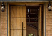 दक्षिण मुखी मुख्य दरवाजा? घबराएं नहीं, इन वास्तु नियमों से दूर करें दोष