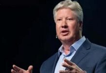 ट्रंप के पूर्व आध्यात्मिक सलाहकार रॉबर्ट मॉरिस यौन शोषण के मामले में जेल से हुए रिहा