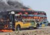 शाजापुर में बारातियों से भरी बस में लगी आग, खिड़कियों से कूदकर बचाई जान