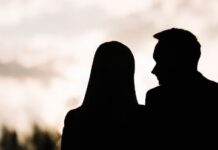 प्यार बना अपराध! नानी के गहने उड़ाकर खरीदी कार