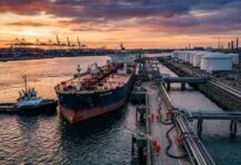 ट्रंप प्रशासन का ‘यू-टर्न’; रूसी तेल पर प्रतिबंधों से मिली एक महीने की और मोहलत