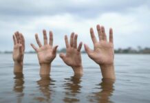 तालाब में नहाने गई चार सहेलियां डूबीं, दो को ग्रामीणों ने बचाया, दो की दर्दनाक मौत