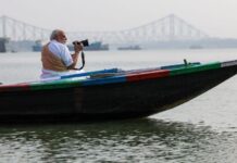 “बंगाल की आत्मा में बहती है गंगा”: हुगली तट पर पीएम मोदी का खास संदेश