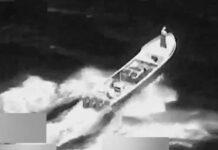 समुद्र में सर्जिकल स्ट्राइक: अमेरिका ने ड्रग्स तस्करों की नाव उड़ाई, 3 ढेर