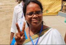 मिताली बाग की कार पर हमला, BJP पर लाठी-डंडों से गुंडागर्दी का आरोप