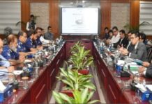 खुफिया चेतावनी के बाद सुरक्षा कड़ी, हर जगह पुलिस तैनात