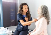 40 के बाद महिलाओं की सेहत का कैसे रखें ख्याल