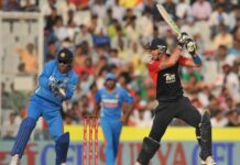 क्रिकेट के भविष्य पर छिड़ी रार: ललित मोदी बोले- 3 साल में खत्म होगा ‘द हंड्रेड’, पीटरसन ने किया पलटवार।