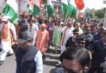 आरक्षण की हुंकार: लखनऊ की सड़कों पर उतरीं हजारों महिलाएं, विपक्षी दलों के खिलाफ खोला मोर्चा।