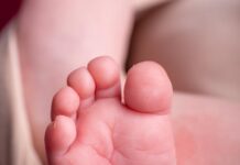 सावधान! बच्चों के ये नाम बन सकते हैं परेशानी की वजह, जानिए क्यों