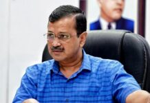 ममता के समर्थन में उतरे केजरीवाल, BJP पर तीखा हमला—‘कमल का बटन खतरनाक’