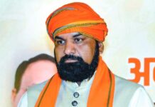 विधान परिषद चुनाव में बड़ा मुकाबला, कई दिग्गजों की सीटें खाली, नजरें नतीजों पर