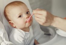 नवजात को नमक देना क्यों है जोखिम भरा? डॉक्टरों ने बताया कारण