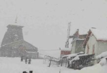 मौसम का रुख बदला: केदारनाथ और यमुनोत्री में बर्फ़बारी, ठिठुरन बढ़ी