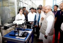वैज्ञानिक आधुनिक कृषि का व्यवहारिक अनुभव किसानों को दे : राज्यपाल पटेल
