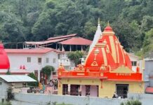 जा रहे हैं कैंची धाम? इन 4 मंदिरों के दर्शन बिना अधूरे हैं बाबा नीब करौरी की यात्रा