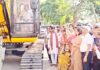 लखनऊ कचहरी पर चला बुलडोजर: हाईकोर्ट के आदेश पर 100 से अधिक वकील चैंबर ध्वस्त