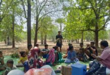 जहाँ राशन और जरूरतों के लिए भी तय करना पड़ता है 40 किलोमीटर का सफर… वहाँ पहुँची उपचार की दस्तक