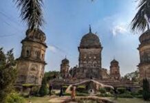 नर्मदेश्वर महादेव मंदिर का इतिहास है अन्य मंदिरों से अलग