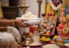शुक्रवार को करें इन वस्तुओं का दान, माता लक्ष्मी होंगी प्रसन्न, शुक्र का भी मिलेगा शुभ प्रभाव, बढ़ेगी सुख-समृद्धि