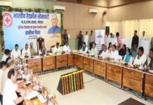 विद्यार्थियों को रेडक्रॉस के सिद्धांतों से करें संस्कारित: राज्यपाल पटेल