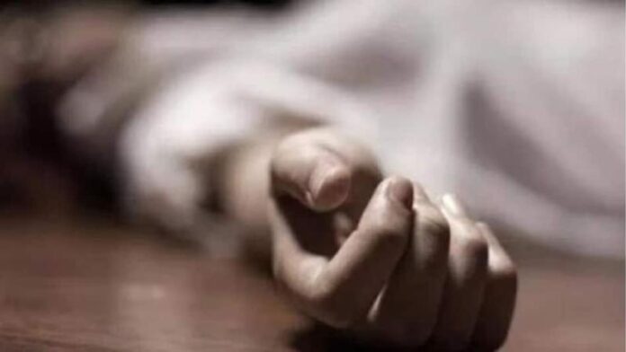 680518df7afa9-dead-body-22071310-1.jpg