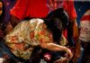 जीत के बाद अनुष्का को गले लगाने दौड़े कोहली, कैमरे में कैद हुआ खास पल