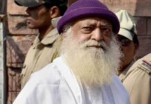 आसाराम को हाईकोर्ट से झटका, आजीवन कारावास की सजा कायम