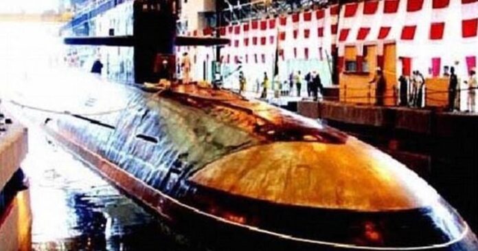 INS_Arihant_at_2009_launch.jpg