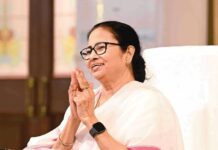 सत्ता जाने के बाद भी ममता की प्रोफाइल में ‘मुख्यमंत्री’ टैग बरकरार, सोशल मीडिया पर चर्चा तेज