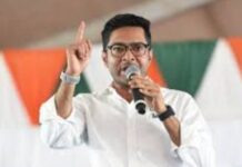 अभिषेक बनर्जी कानूनी घेरे में, एफआईआर दर्ज होने के बाद राजनीतिक हलचल तेज