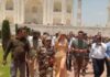 आगरा में ट्रम्प परिवार की दस्तक: टिफनी ट्रंप और पति माइकल बूलस ने दीदार-ए-ताज किया, नक्काशी देख हुईं हैरान