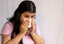 बार-बार आती है छींक? इतनी संख्या पार होते ही डॉक्टर से मिलना जरूरी