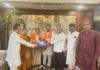 BJP प्रदेश अध्यक्ष हेमंत खंडेलवाल ने नीतू परमार को दिलाई पार्टी की सदस्यता