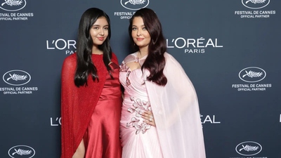 aishwarya-rai-bachchan-stuns-in.jpg