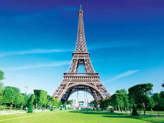famous-landmarks-of-the-world-a.jpg