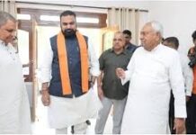 दिल्ली दौरे पर सम्राट चौधरी, नीतीश कुमार से मुलाकात के बाद बढ़ी अटकलें