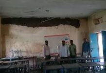 बांसवाड़ा में बड़ा हादसा: क्लासरूम में गिरा छत का प्लास्टर, 4 छात्राएं घायल