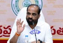 सरकार ने 51 डॉक्टरों को बर्खास्त कर भेजा सख्त संदेश