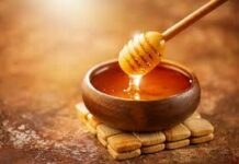 आयुर्वेद के अनुसार शहद के चमत्कारी फायदे, सेहत के लिए वरदान