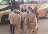 Vishwa Hindu Parishad कार्यकर्ताओं ने पकड़ी संदिग्ध बस, 22 लोग हिरासत में