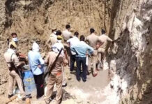 पन्ना में निर्माणाधीन कुएं की दीवार गिरी, 5 मजदूर मलबे में फंसे, बचाव जारी