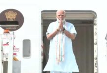 ऐतिहासिक दौरा खत्म कर भारत लौटे पीएम मोदी, दुनिया में बढ़ा भारत का कद